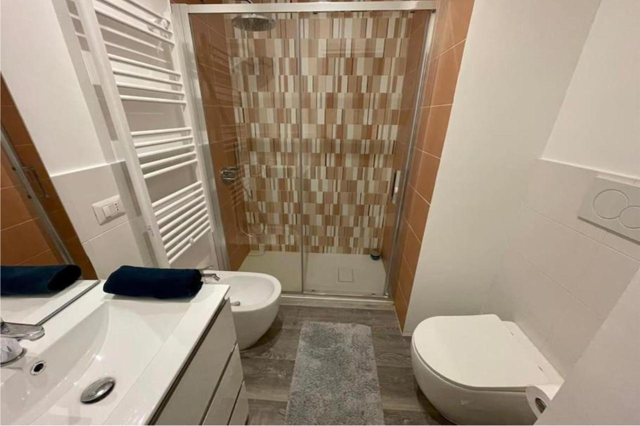 Appartamento In Centro A Milano Con A/C & Wi-Fi Екстериор снимка